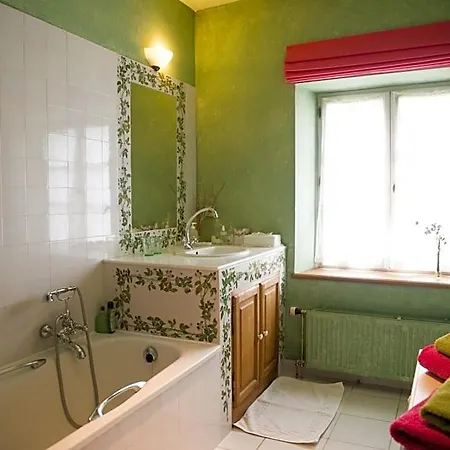 Bed & Breakfast La Ferme De L'airbois 4*